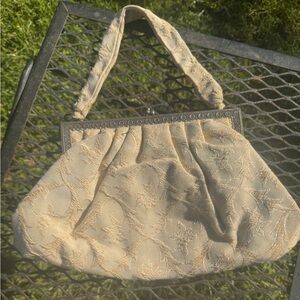 Authentic Vintage 1940s Tapestry Handbag!